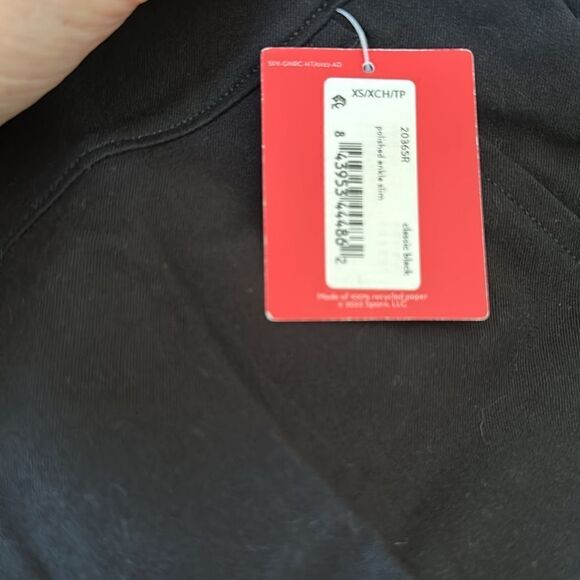 Spanx | On The Go Polished Ankle Slim Pull On Pants | XS NWT - Picture 5 of 7